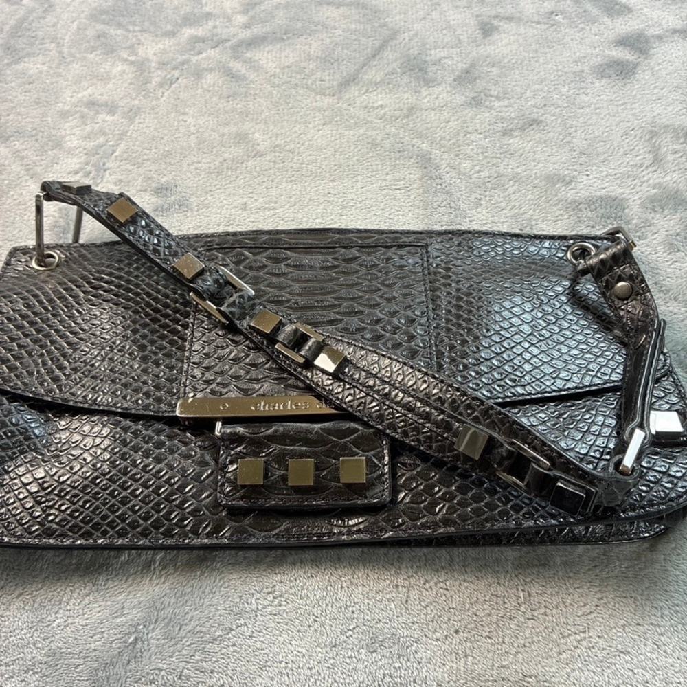 Charles David Black Snakeskin Embossed Shoulder Bag Silver Studded Baguette Y2K - Picture 10 of 14